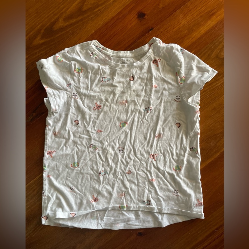Old Navy Tshirt